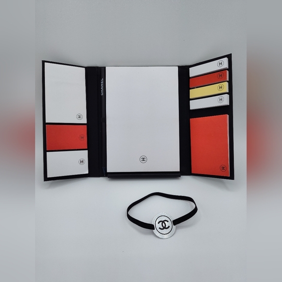 CHANEL Stationery Portfolio Notepad Sticky Note Set with Pen Elastic Closure NIP - Picture 2 of 4
